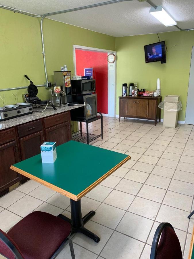 Amerivu Inn-Gilbertsville Экстерьер фото