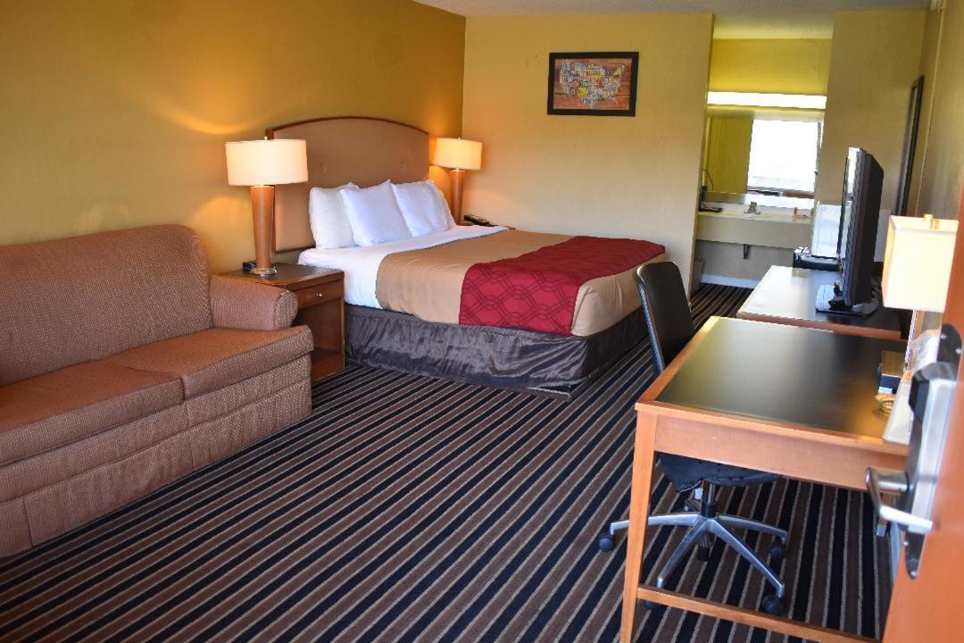 Amerivu Inn-Gilbertsville Экстерьер фото